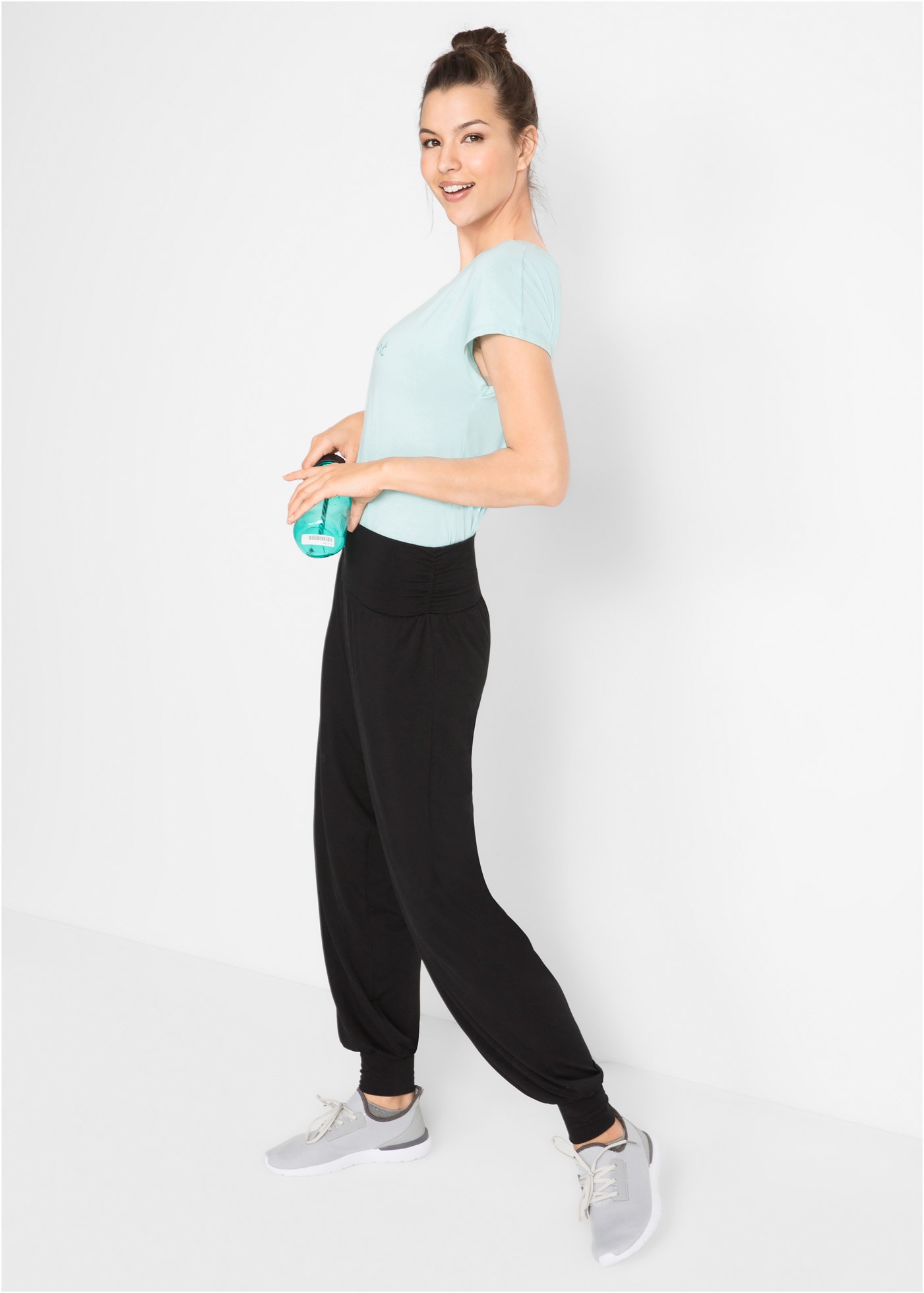 bonprix Sweathose  Haremshose mit Silikontape am Taillenbund