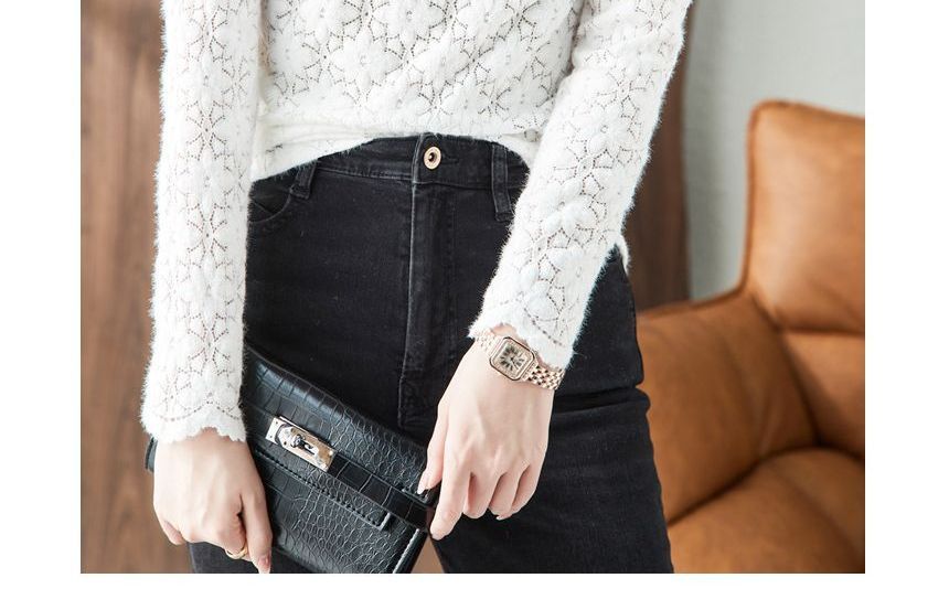 Lewwe - Blouse met lange mouwen en hoge hals en effen kant