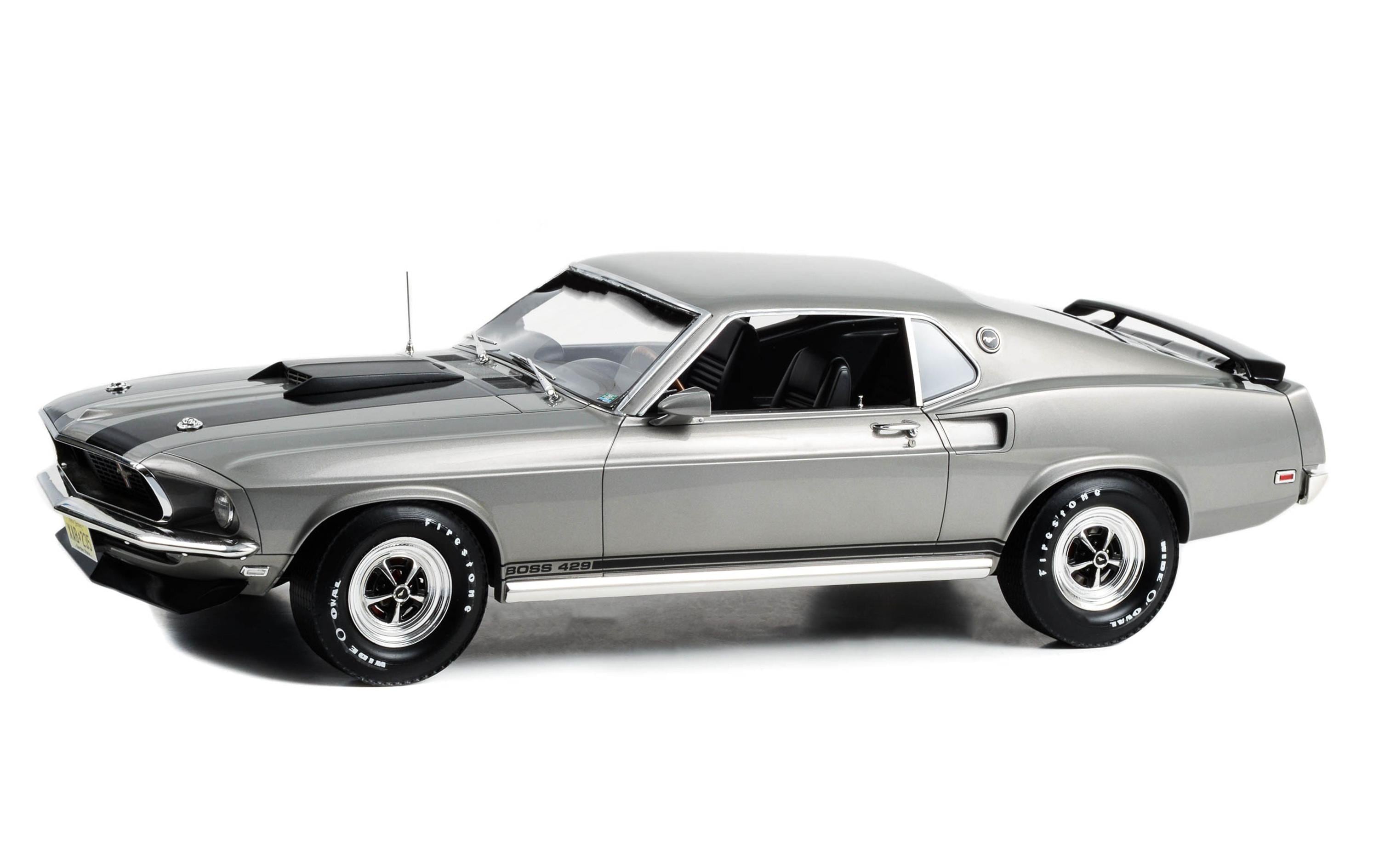 Sportwagen Ford Mustang BOSS 429 1:12<br>1969 Mustang Boss aus «John Wick»