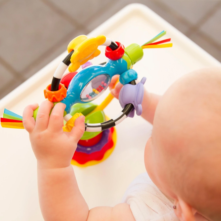 playgro Drehrassel mit Saugfuß für Tische und Hochstühle