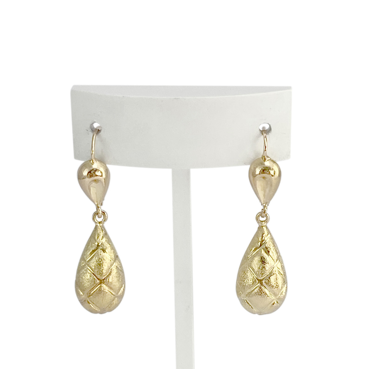 Boucles d'oreilles d'occasion or 750 jaune forme goutte