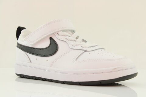 Nike Sneaker
