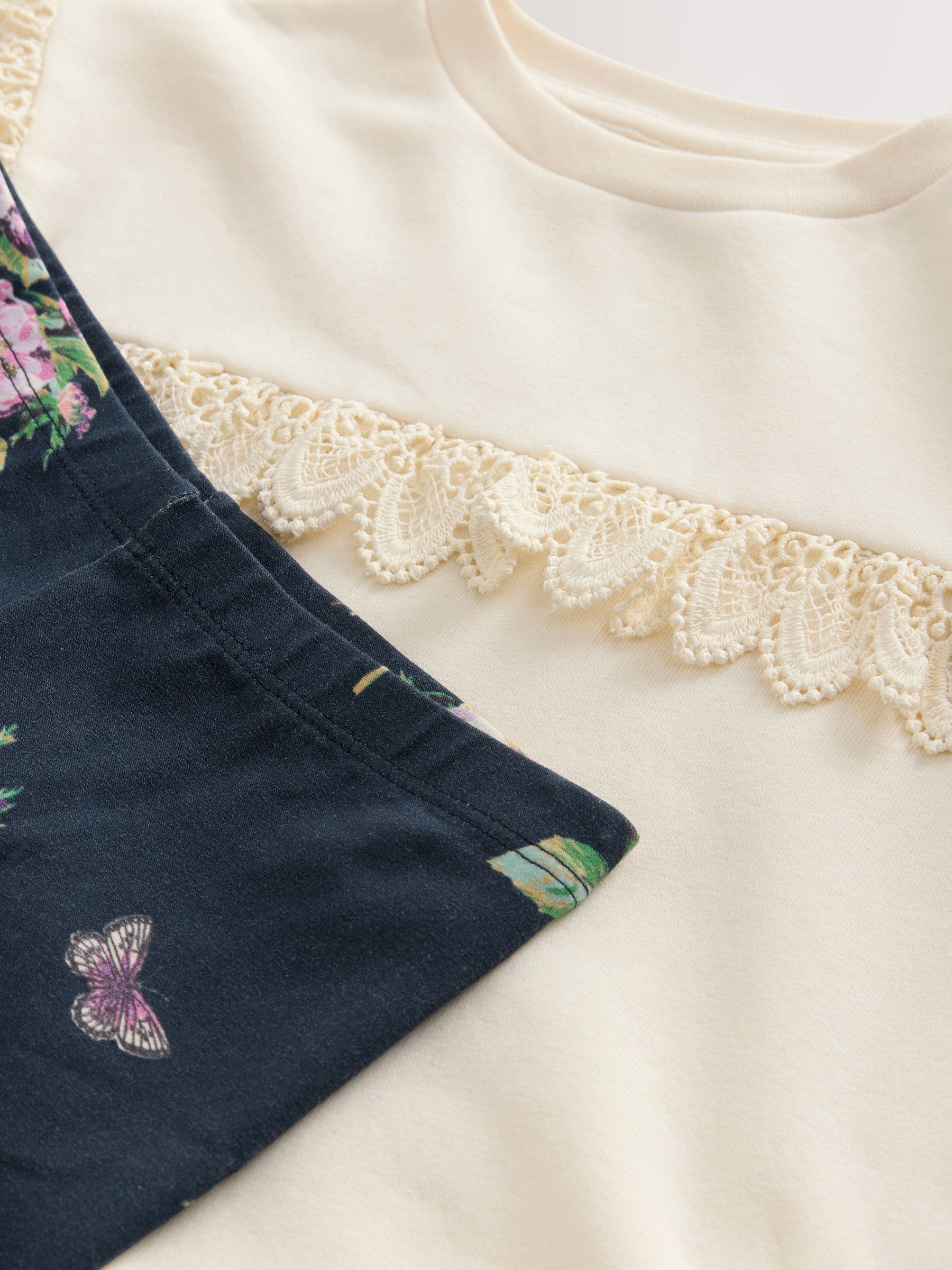 Crèmekleurig/marineblauw - Laura Ashley Sweatshirt and Leggings Set