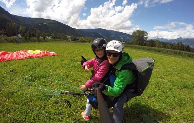 Gleitschirmfliegen in Bruneck als Geschenkidee