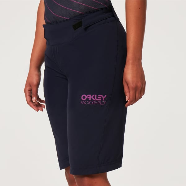 Short VTT OAKLEY WMNS FACTORY PILOT RC SHORT FATHOM