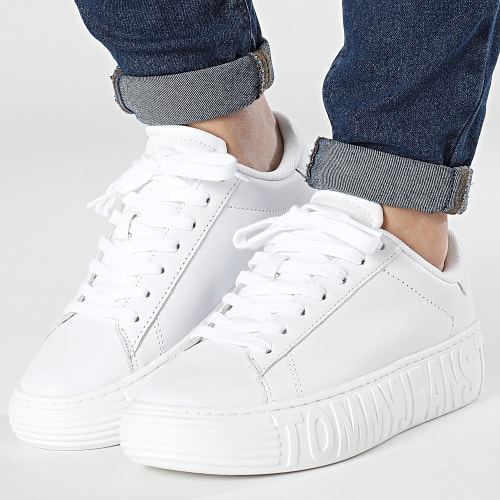 Baskets Femme Cupsole Essential 2507 Blanc