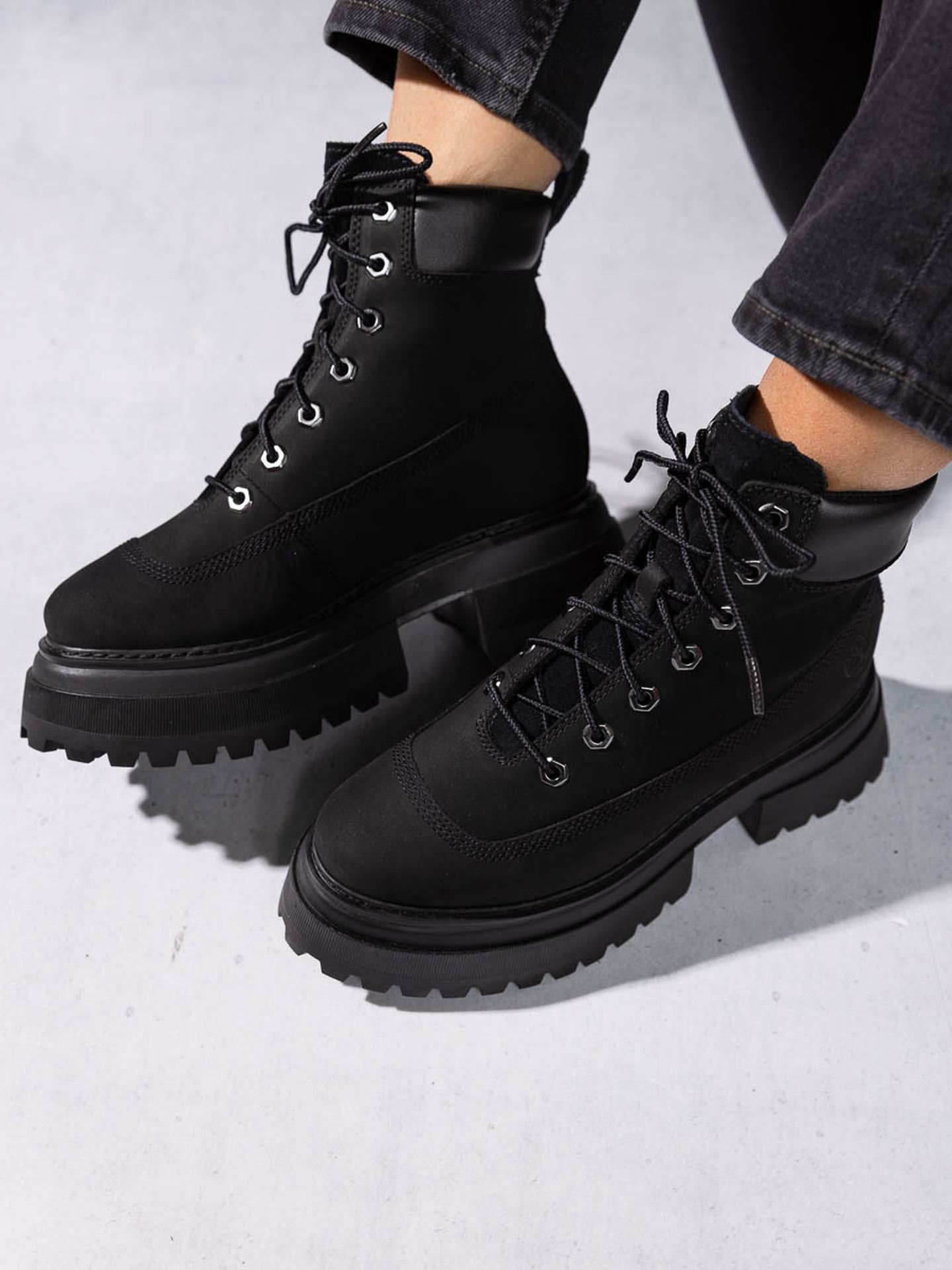 Sky 6In Lace Up