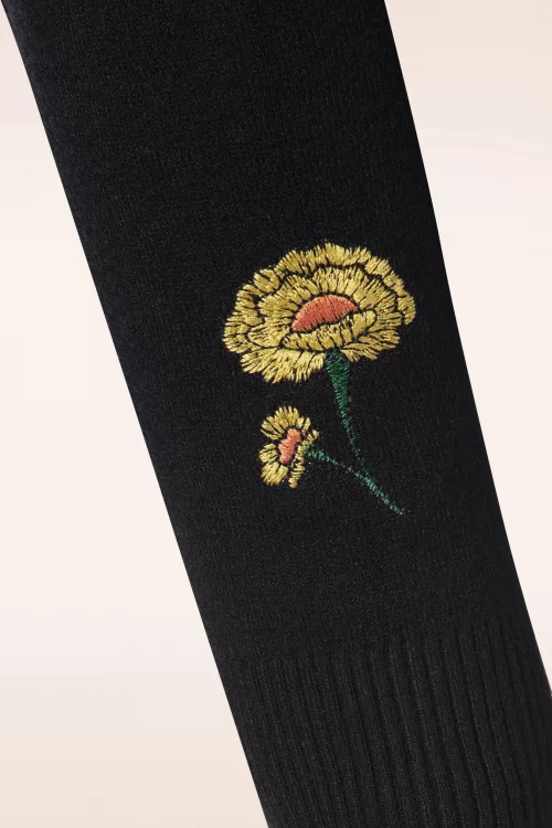 Vixen Pauw bloemen geborduurd vest in zwart