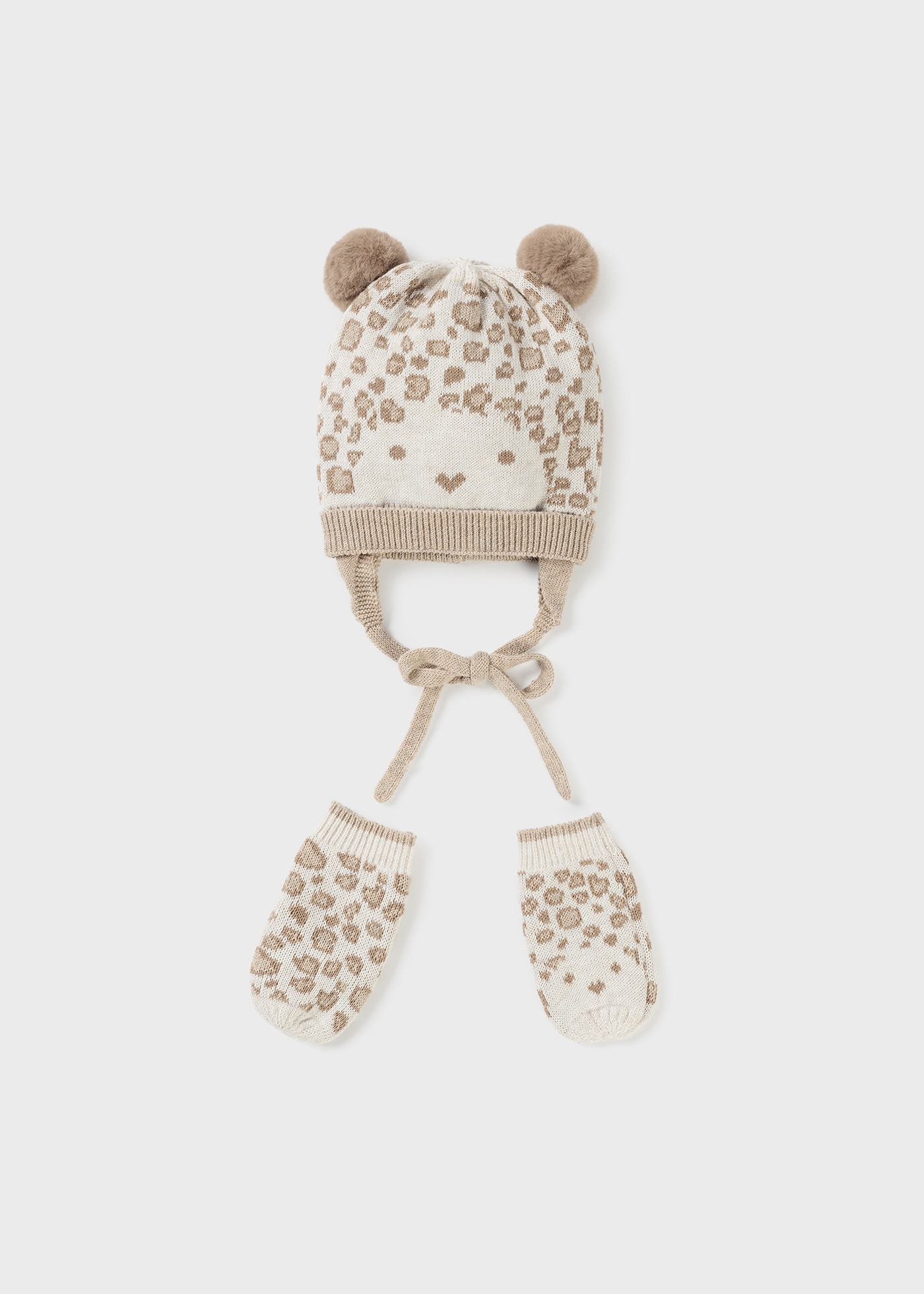 Conjunto de gorro e luvas Better Cotton para recém-nascidos com orelhinhas.