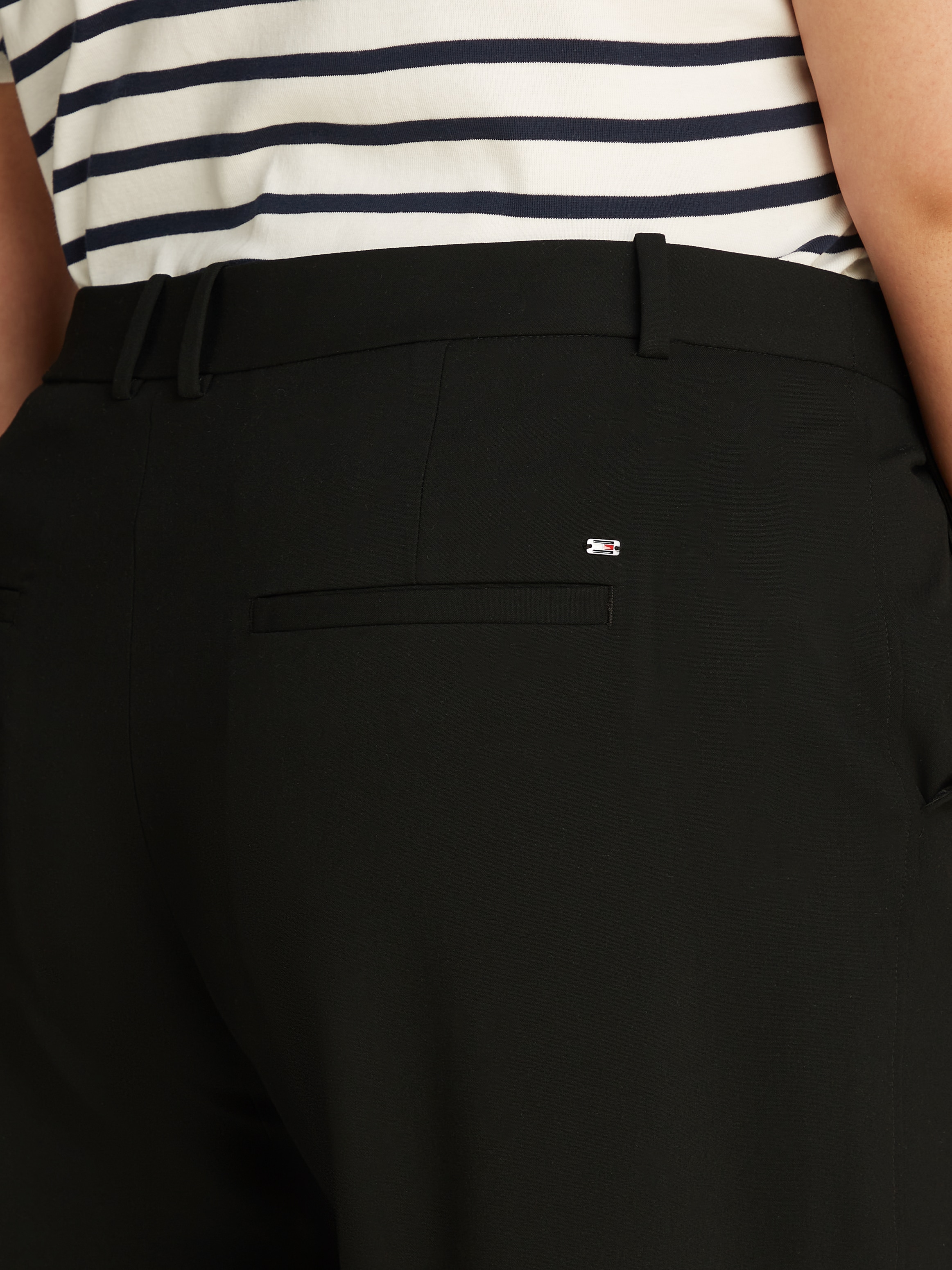Tommy Hilfiger Curve Culotte »CRV LW BI-STRETCH WIDE CROP PNT«  in Grossen Grössen, cropped, Logostickerei