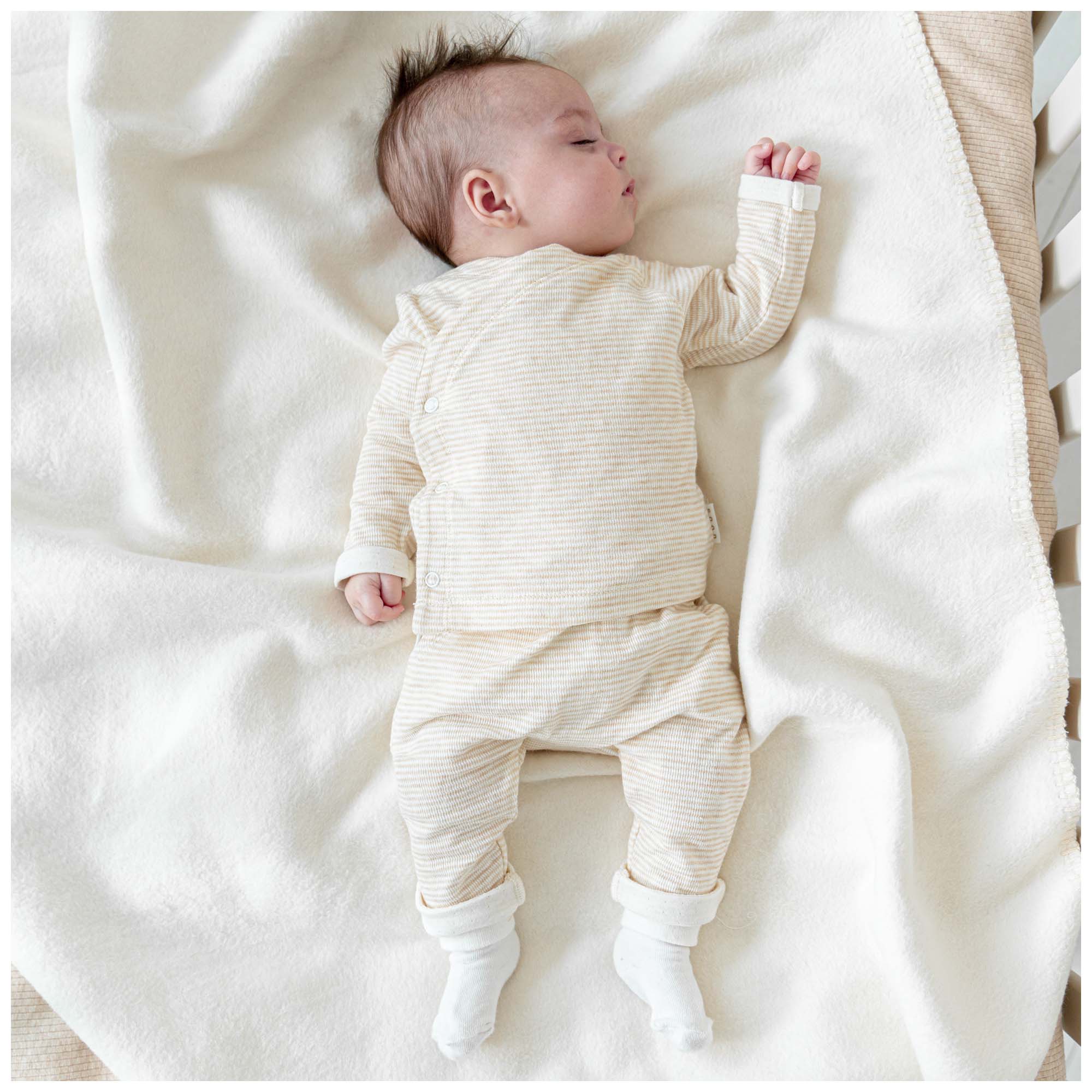 Prénatal newborn broek dubbeldoek  effen beige