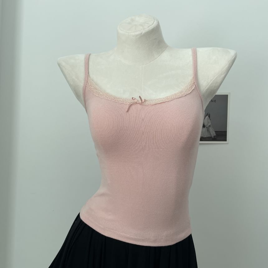 Rosehedge - Cami-top met effen strik en kant