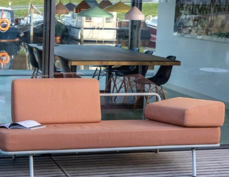 Weltevree Sofabed slaapbank loungebank faded orange