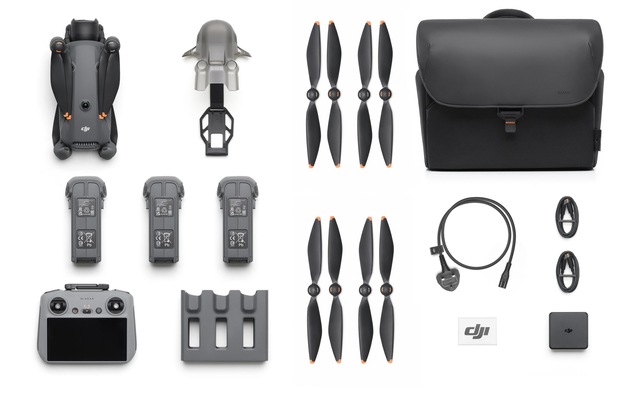 DJI Drohne »Mavic 4 Pro Fly More Combo (C2)« Bedienung: Fernsteuerung, Frequenzbereich: 2.4/5.8 GHz