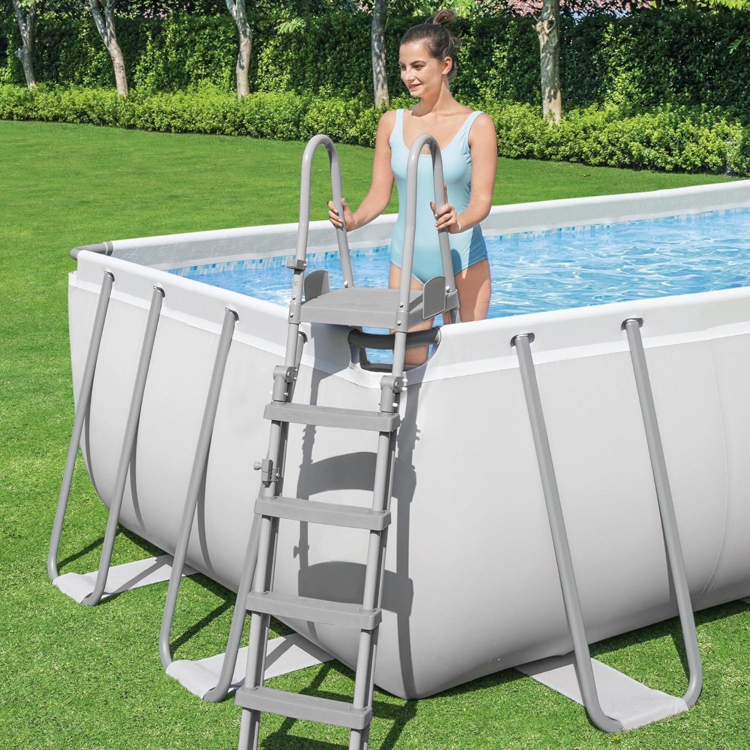 Bestway Power Steel Frame Pool Komplett-Set mit Filterpumpe 732 x 366 x 132 cm, lichtgrau, eckig