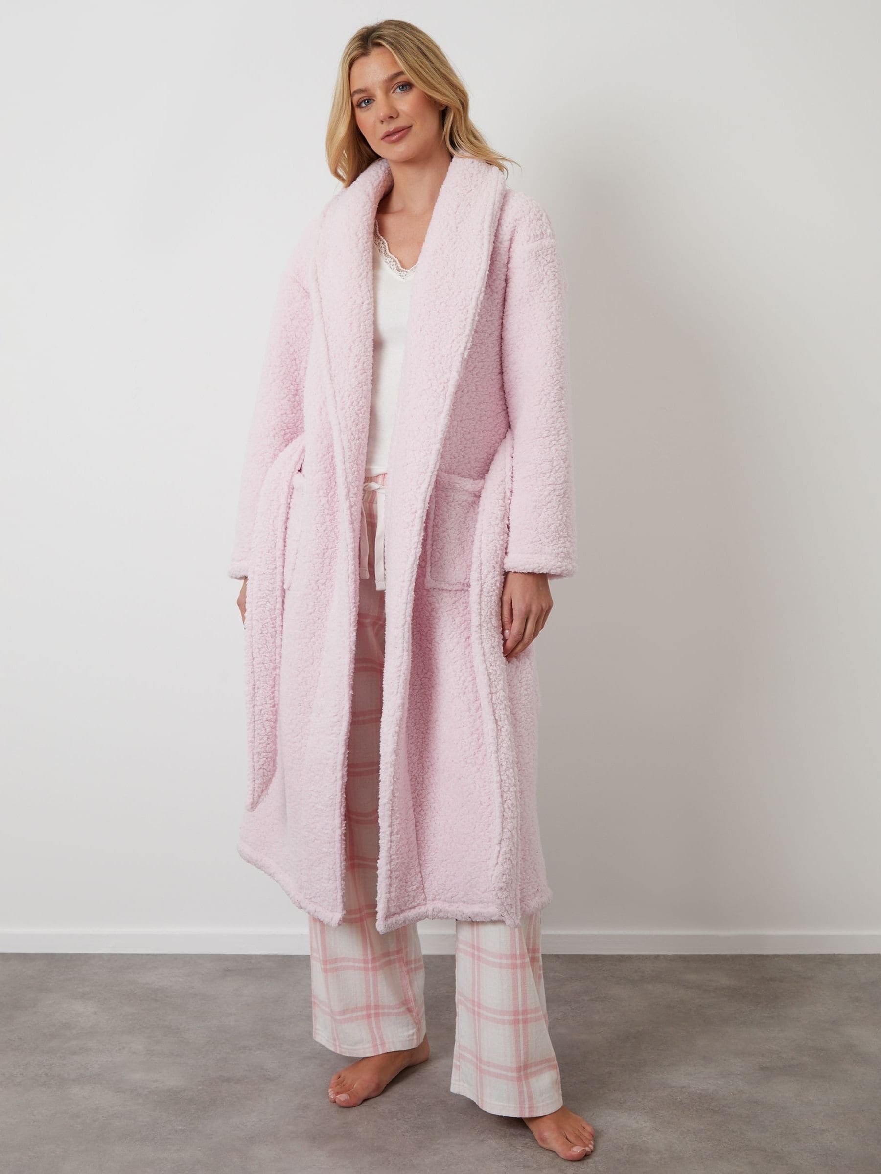 Roze - Threadbare Cosy Borg Dressing Gown