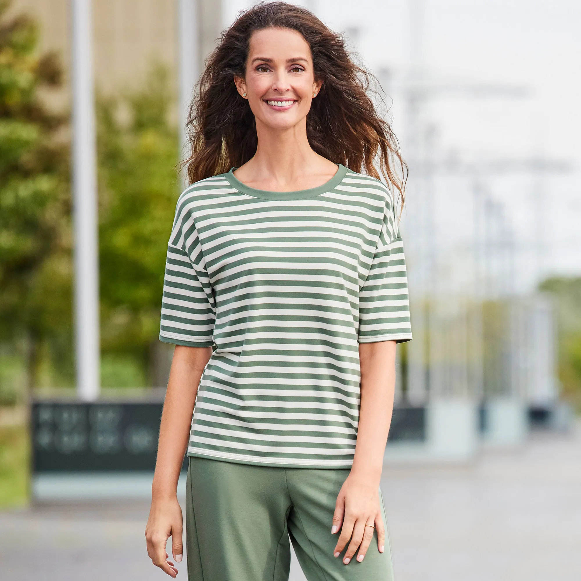 Damen-T-Shirt mit Streifenmuster