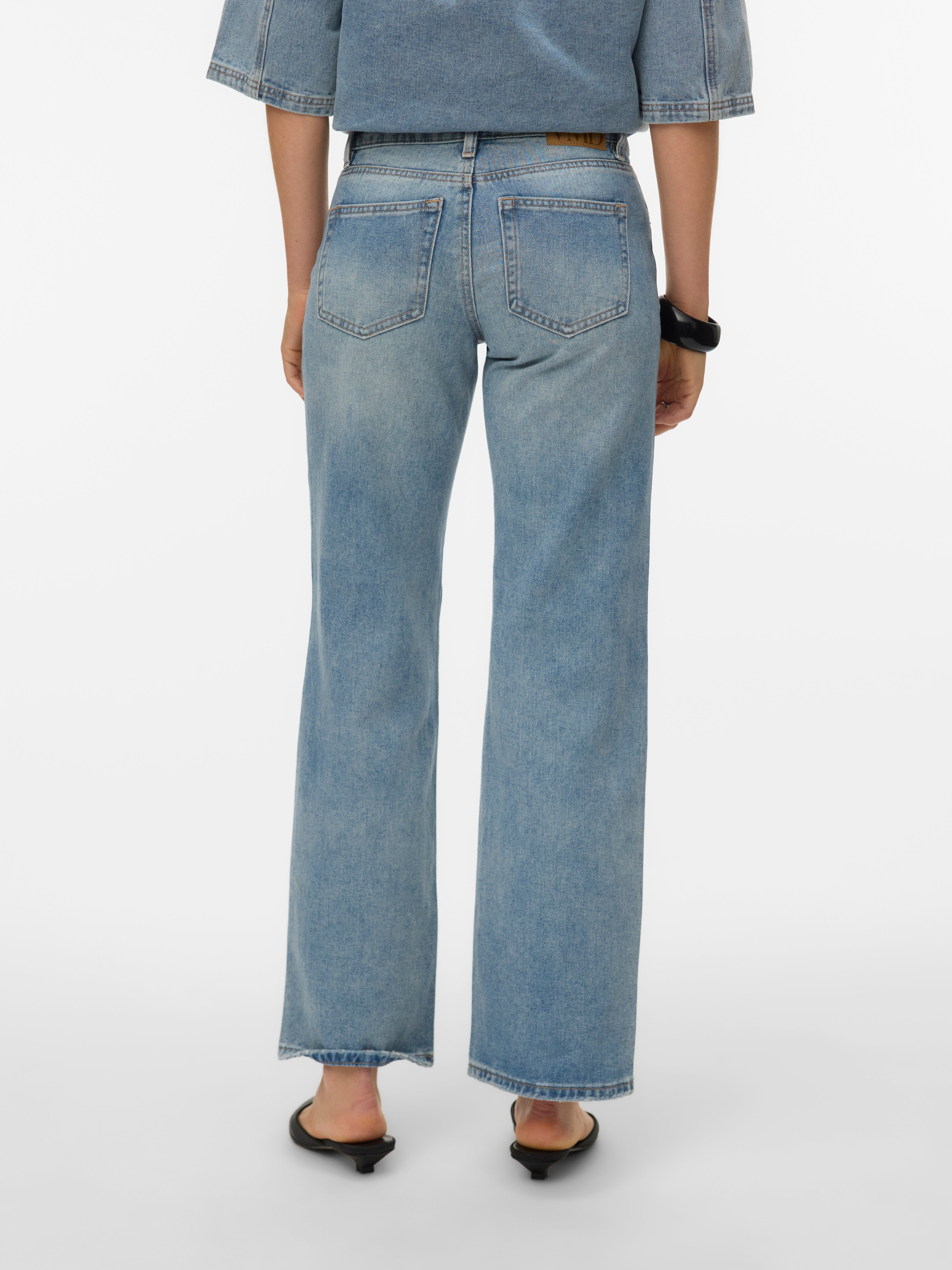 VMVANESSA Low rise Wide leg fit Jeans