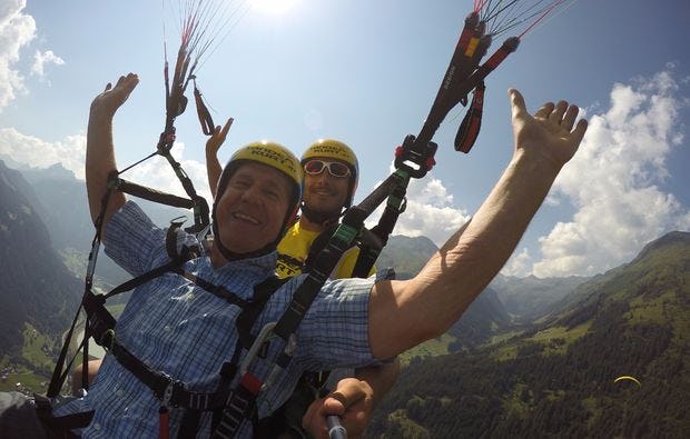 Gleitschirmfliegen in St. Gallenkirchen