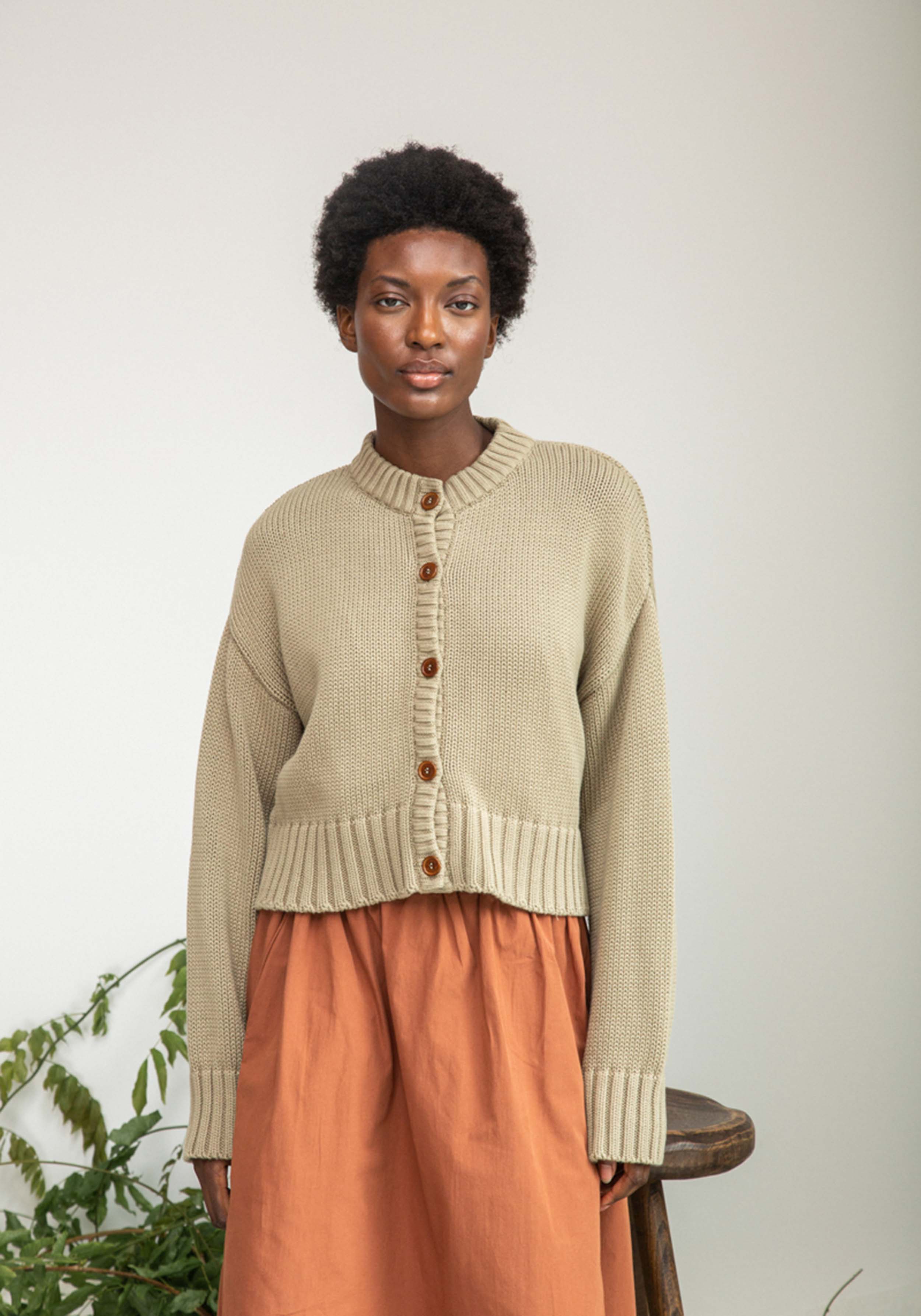 Beaumont Organic Cardigan Sugi Taupe
