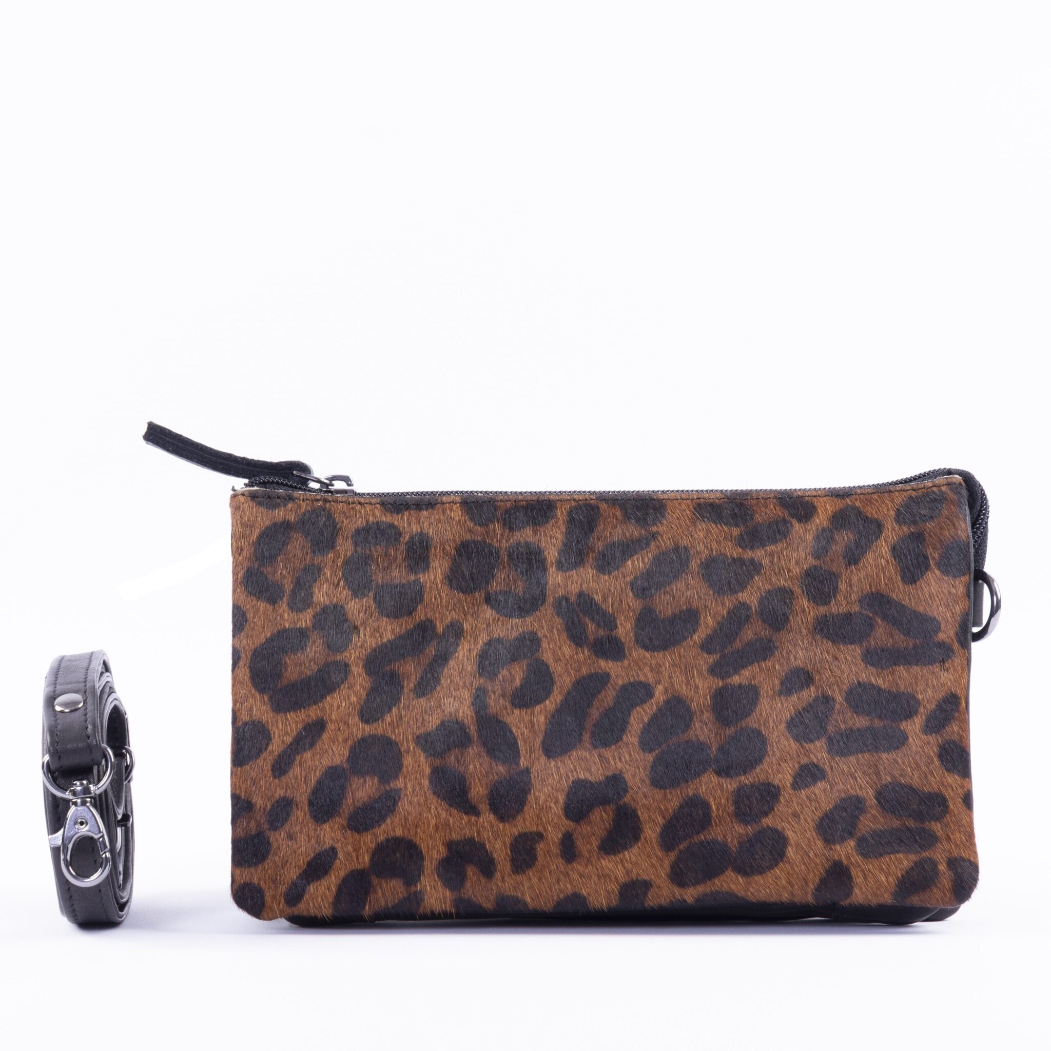 DSTRCT Wild And Free Crossbody Bag Black – Leopard