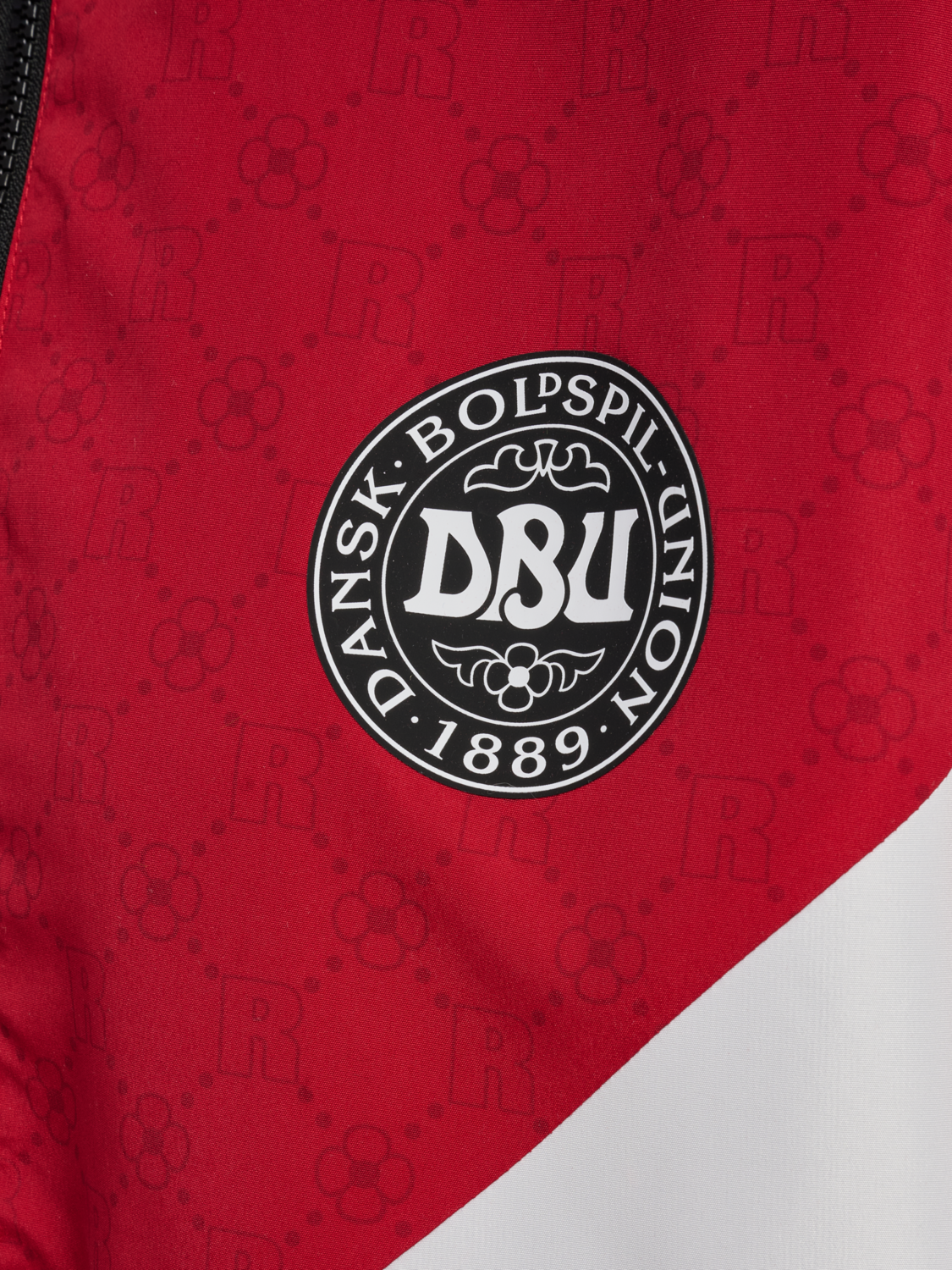 hmlTRACKSUIT JACKET DBU ROTATE