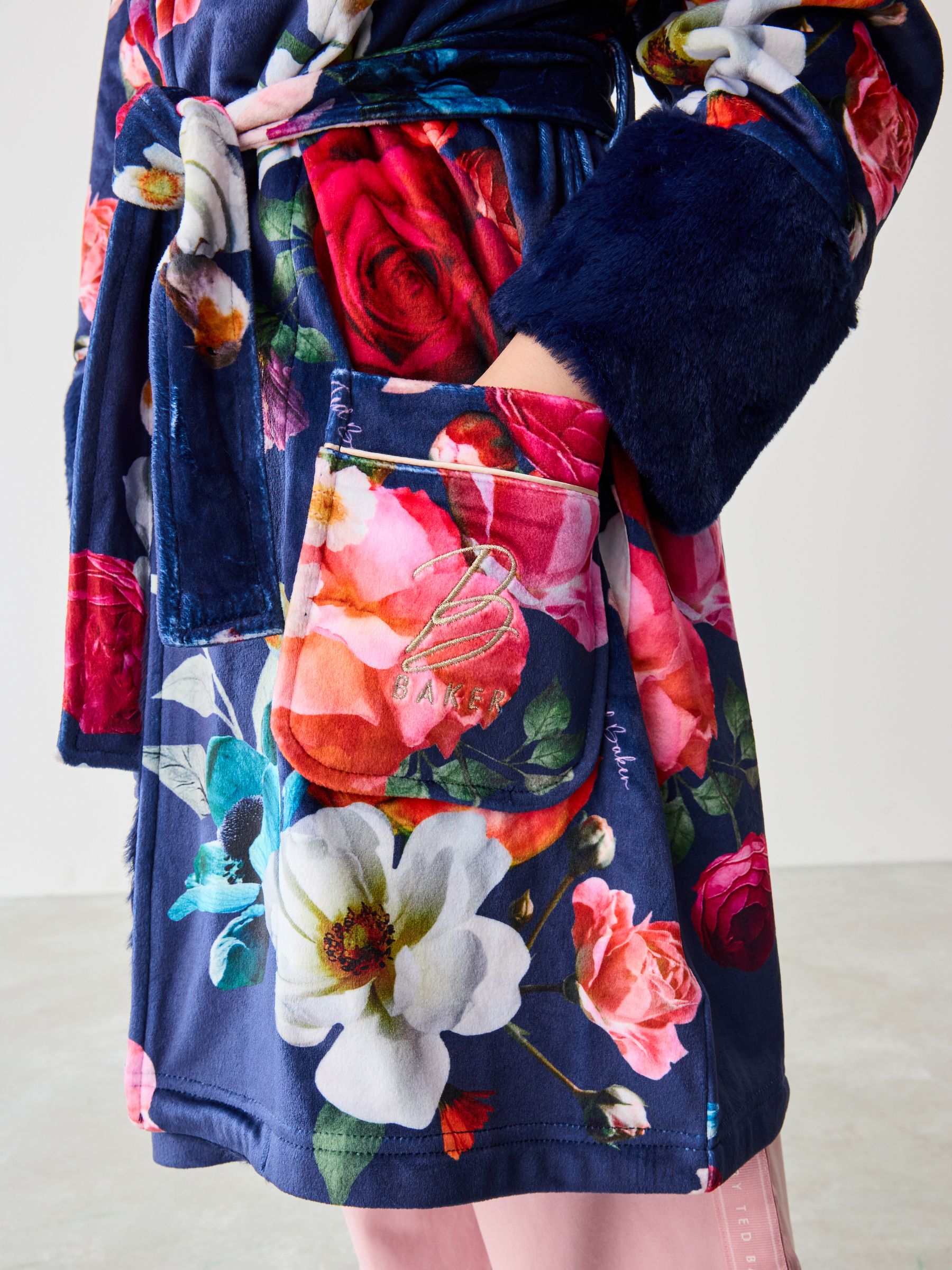 Marineblauw met bloemenprint - Baker By Ted Baker kamerjas