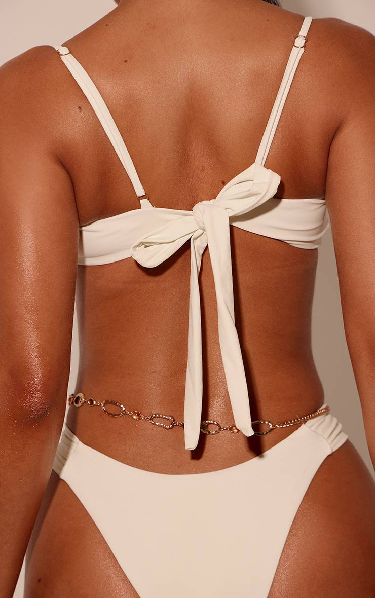 Crème Haut De Bikini Avec Détail Anneau En O