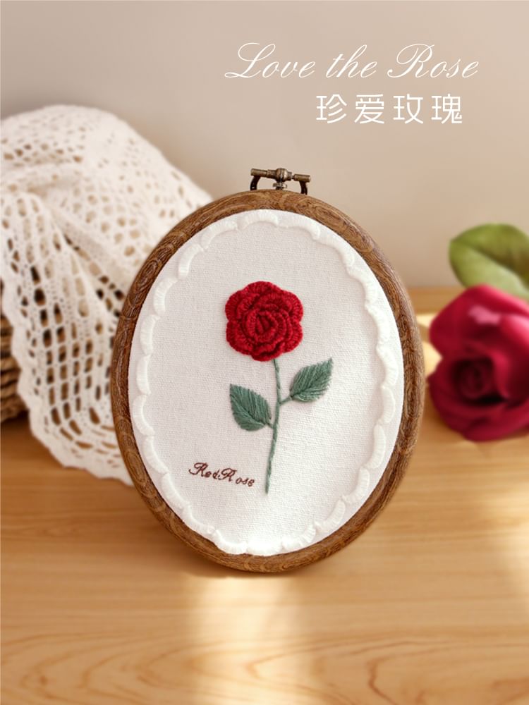 Embroidery Kingdom - DIY borduurpakket (verschillende ontwerpen)