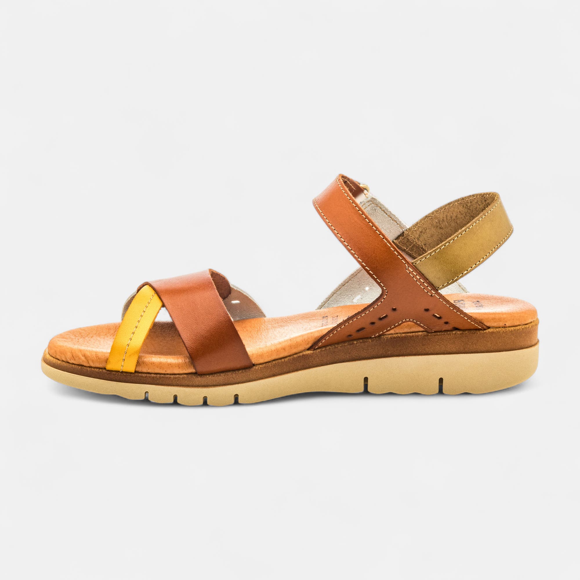 Sandales Femme en cuir cognac