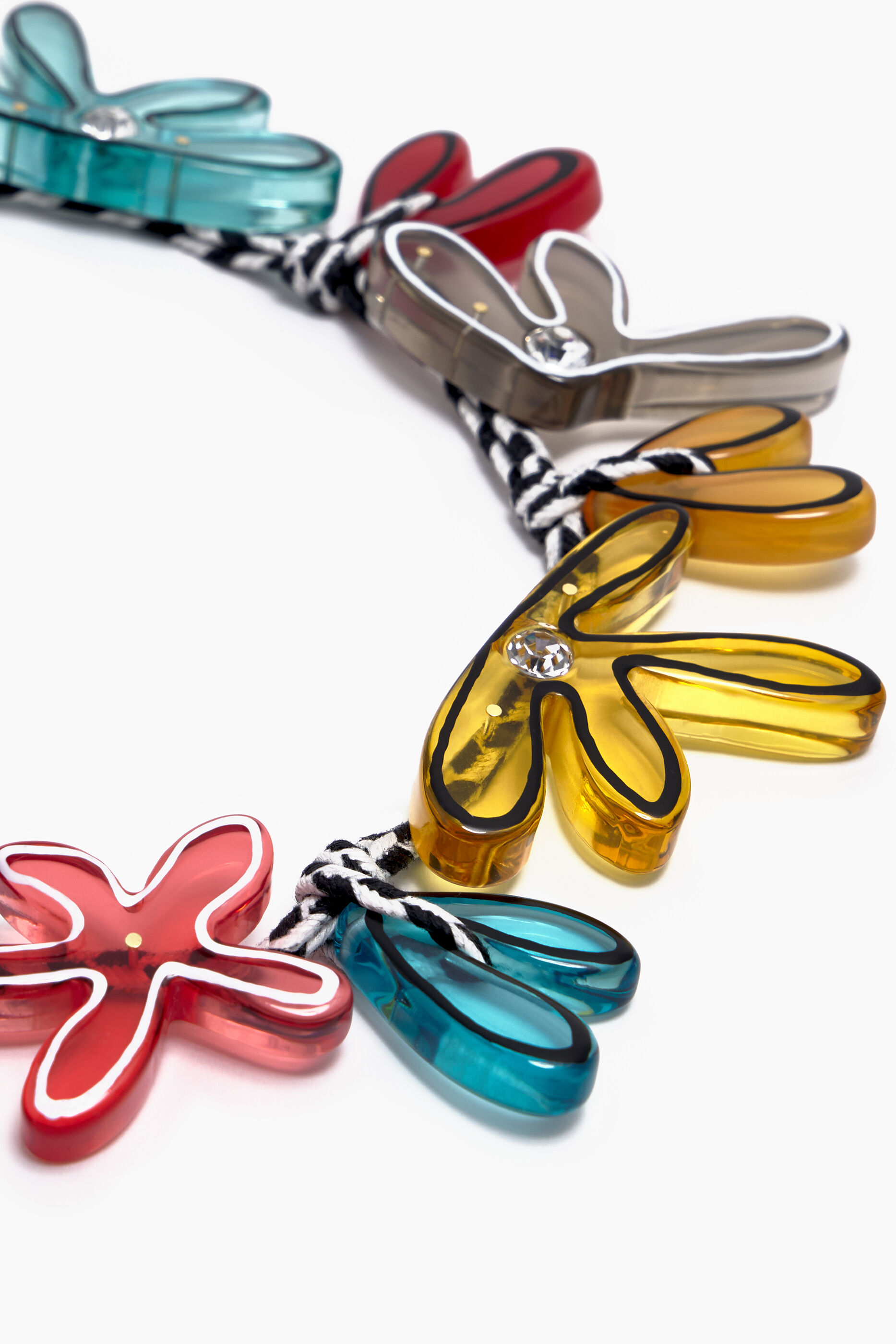 Colar de cordão floral preto