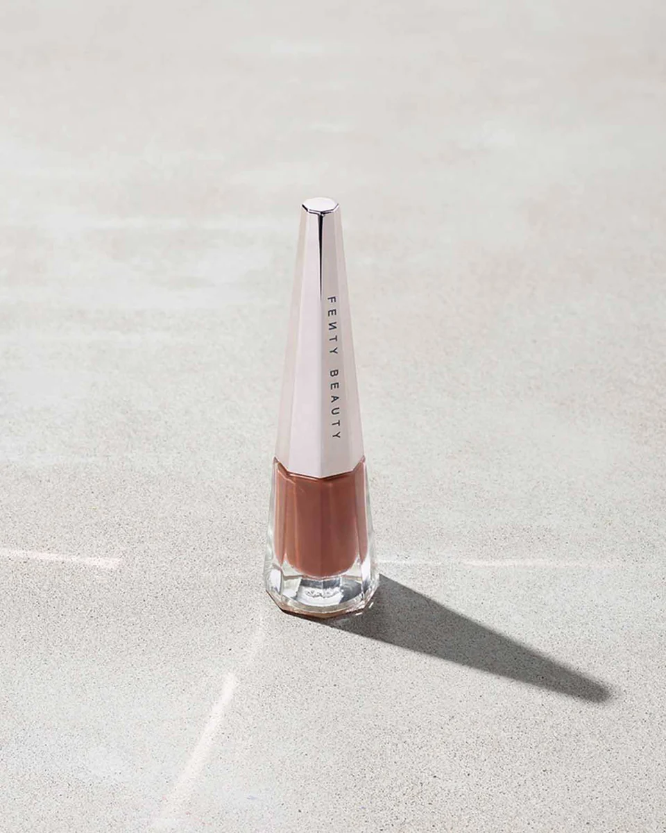 Stunna Lip Paint Longwear Fluid Lip Color
