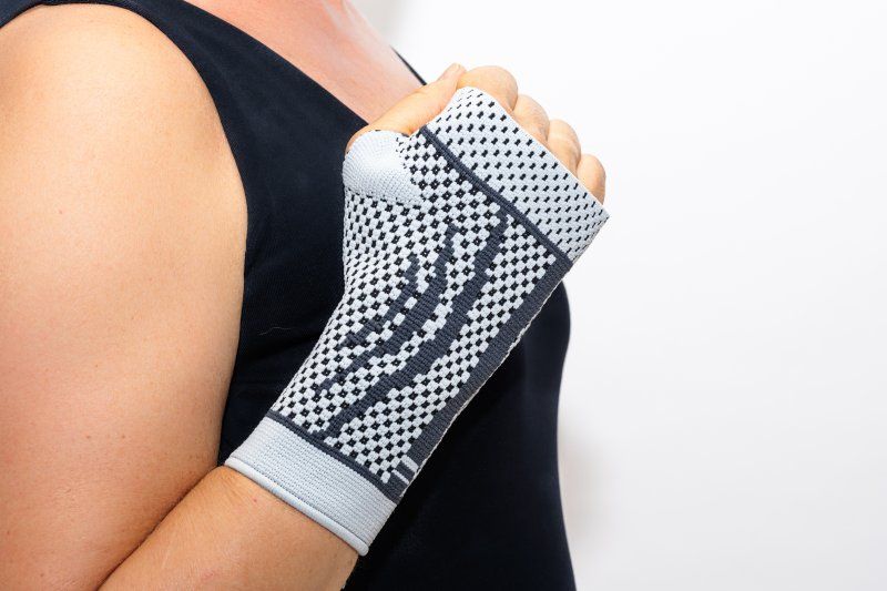 Handgelenkbandage rechts Größe L