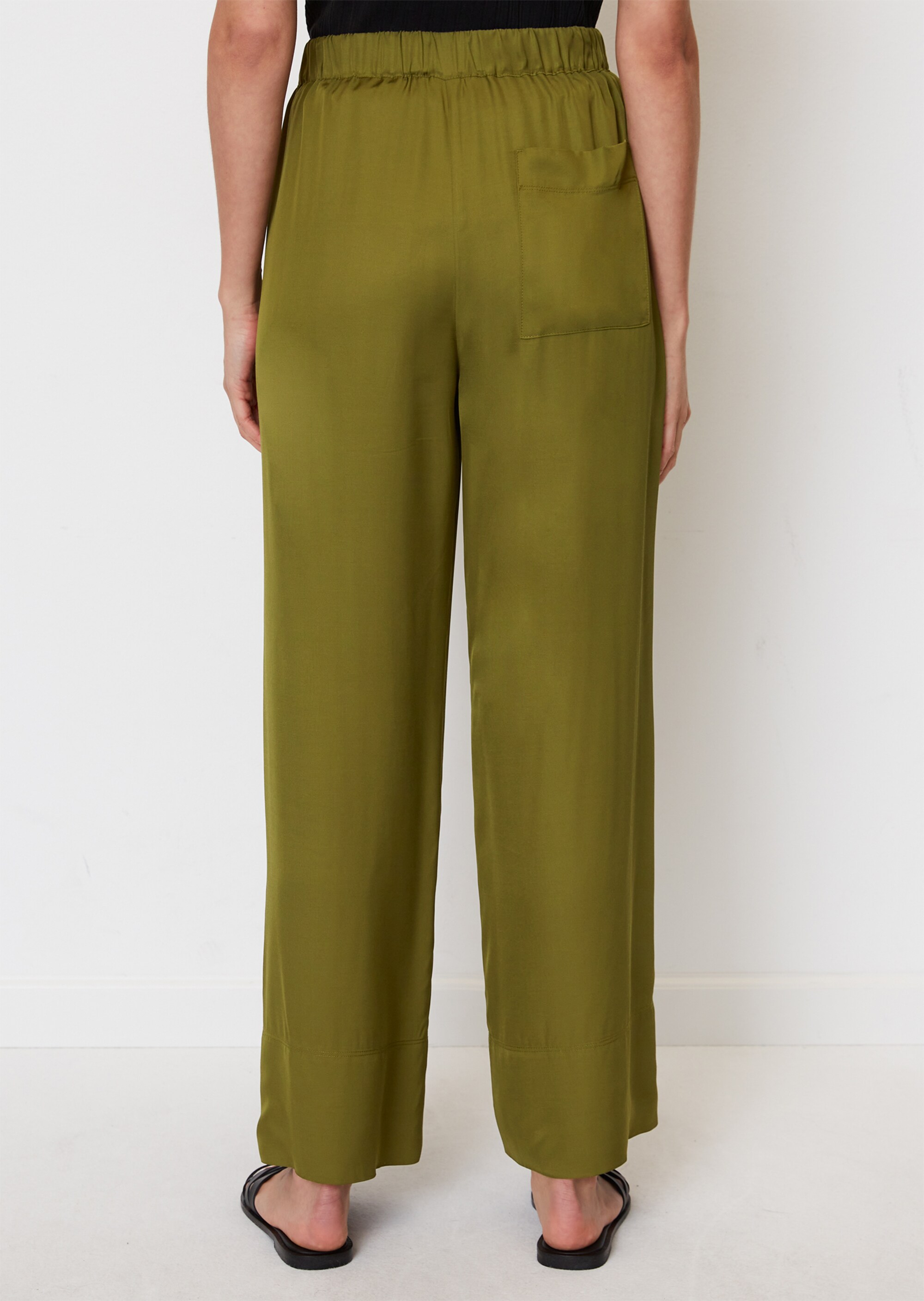 Fließende Wide Leg Pantsaus Viskose-Twill
