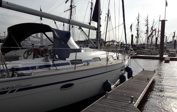 Mondscheinsegeln für zwei in Hamburg Wedel
