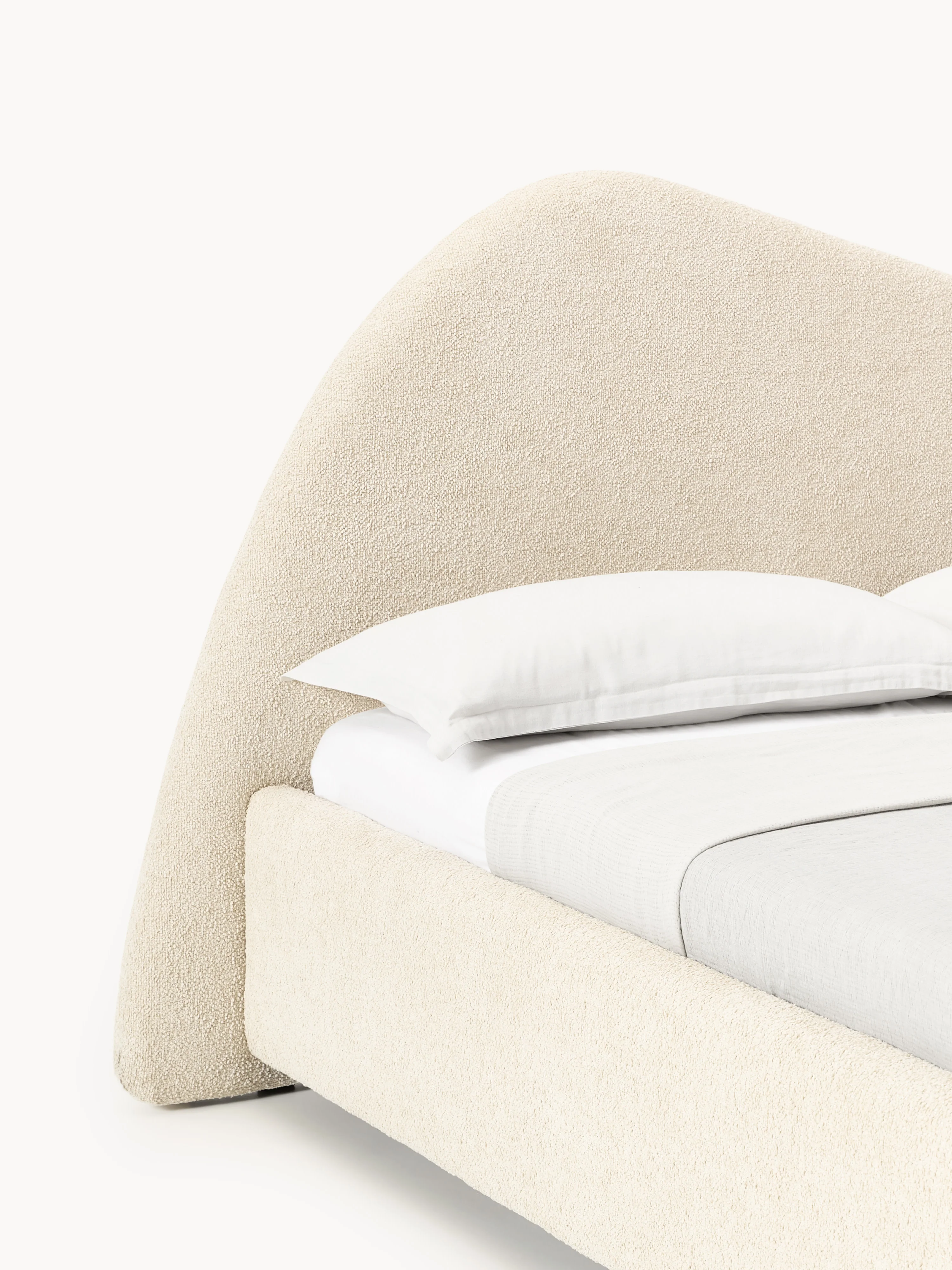 Bouclé gestoffeerd bed Gary