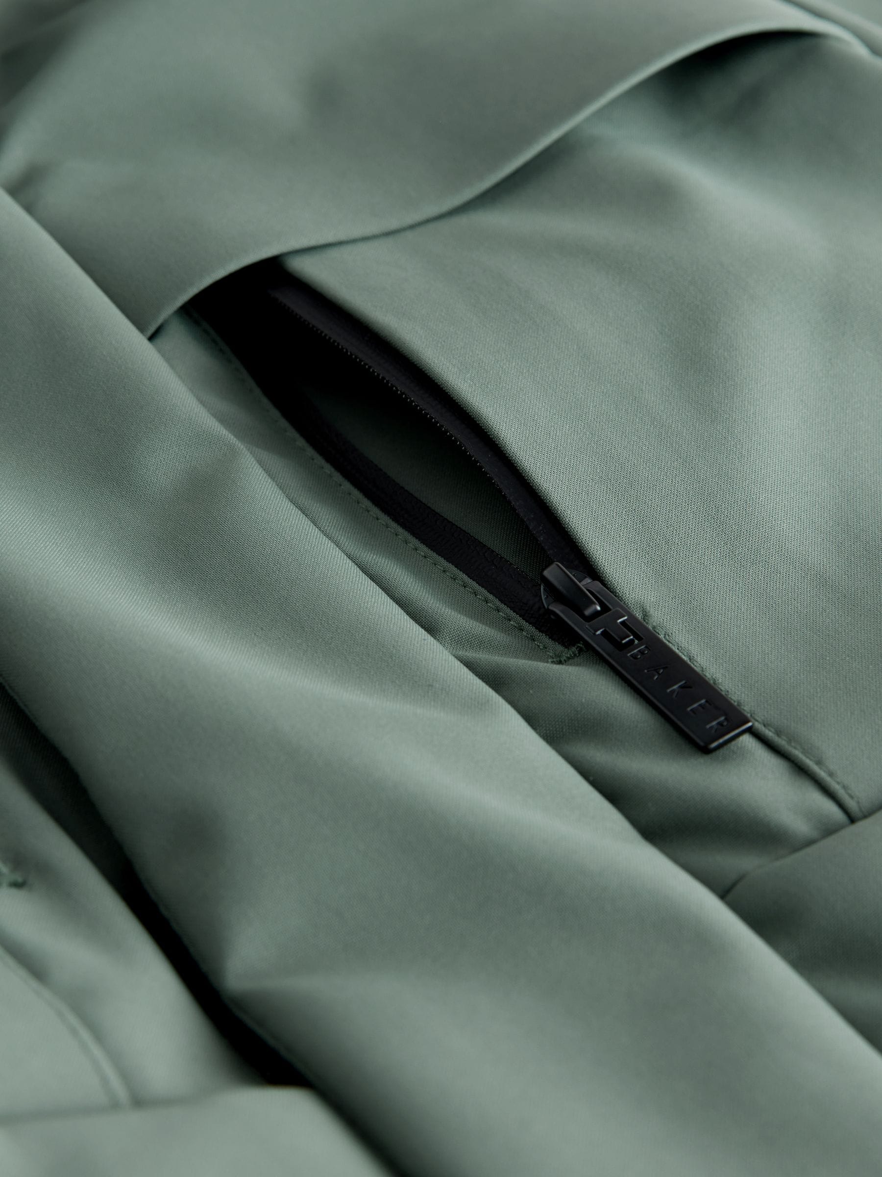 Saliegroen/zwart - Baker by Ted Baker regenbestendige colourblockparka