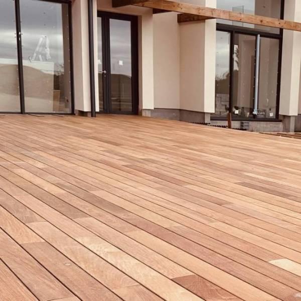 Lame de terrasse ipé sec séchoir clipsable lx1m80 ou 1800mm gamme grad 21*120mm 1 face bombée