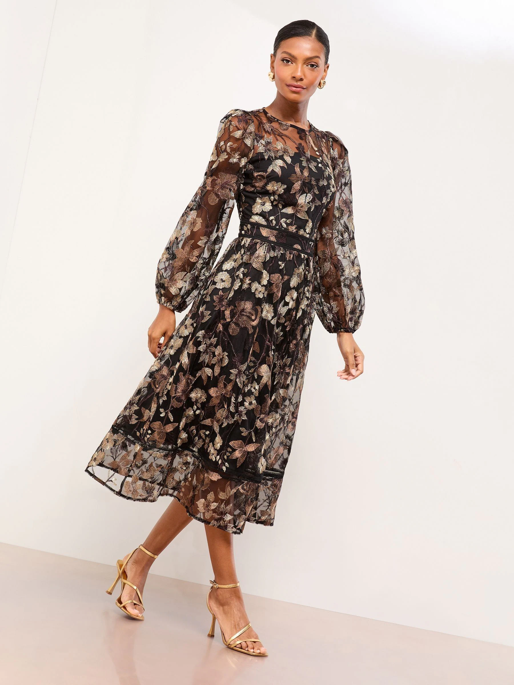 Lipsy Premium Lange mouwen geborduurde Bloemen Print Midi-jurk