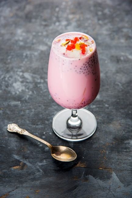 Bombay Crush: Indiase milkshake met rozensmaak
