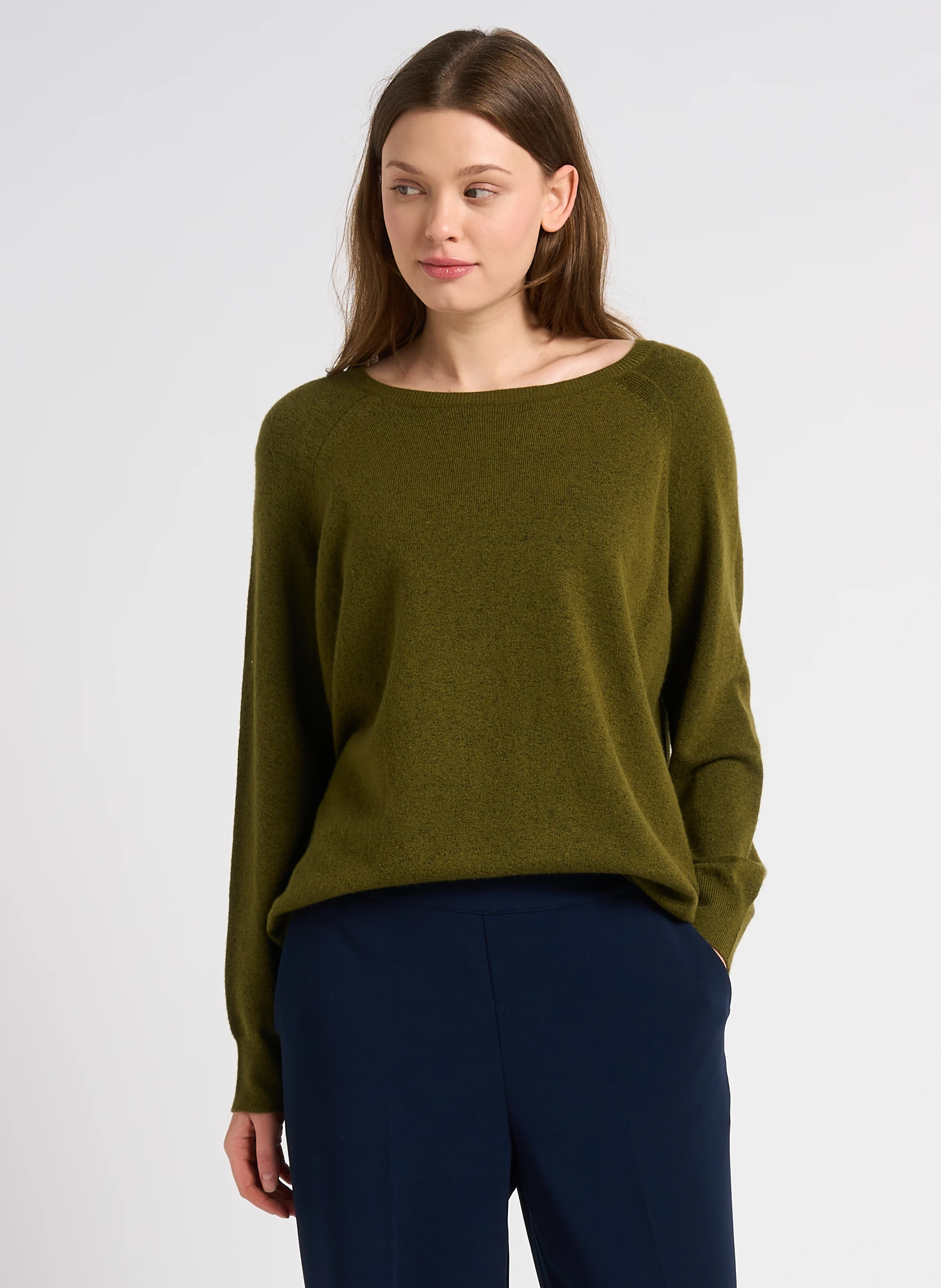 Pull cape ample à poche | Kaki