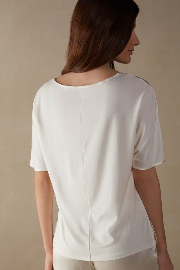 Camiseta de manga curta em seda e modal