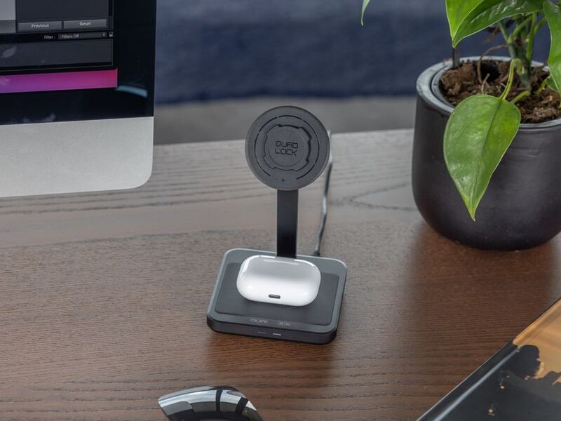 Quad Lock Dual Desktop Wireless Charger