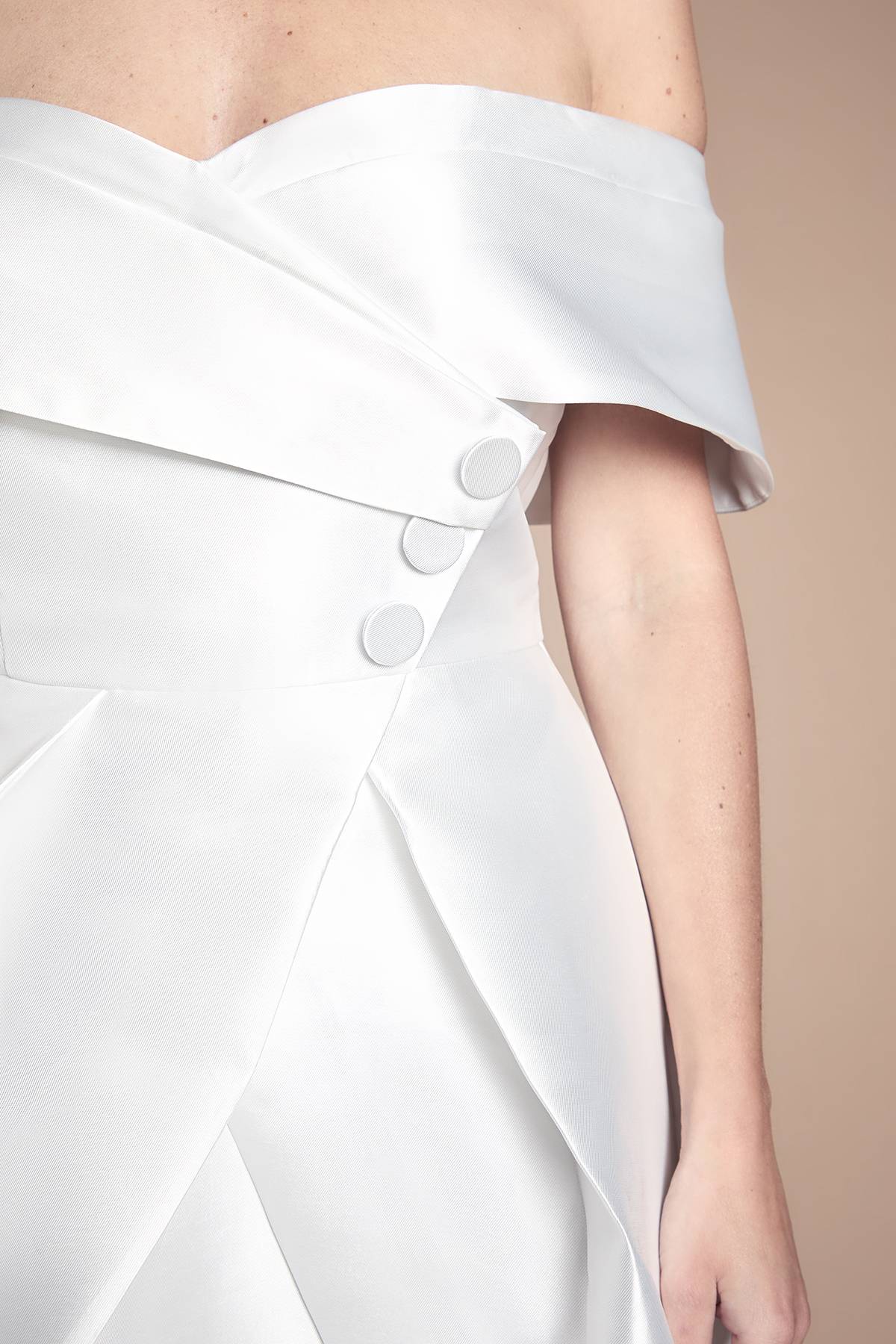 Coast Robe De Mariée Mi-Longue Cintrée À Encolure Bardot En Sergé Lisa Tan Petite