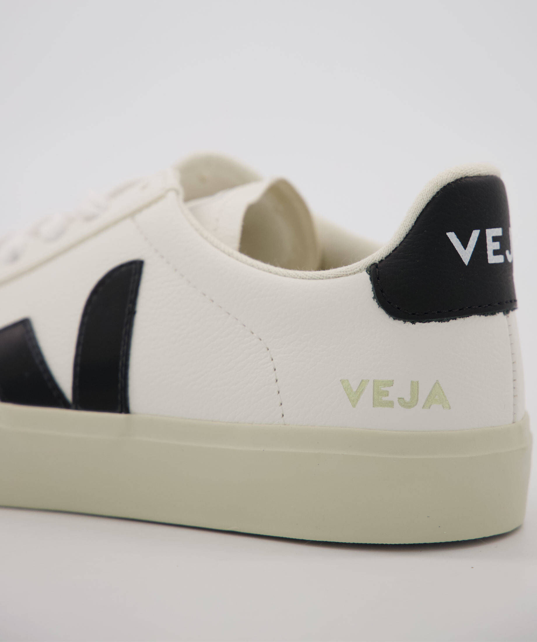 Veja| Damen Sneaker CAMPO CHROMFREE LEATHER