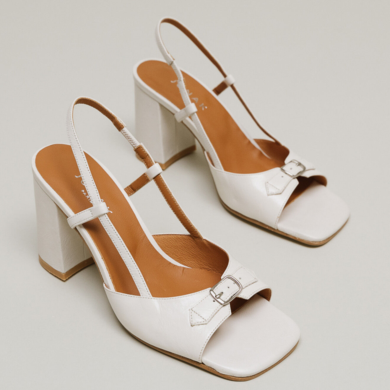 Jonak Sandales en Cuir Drastique écrues - Talon 8 cm