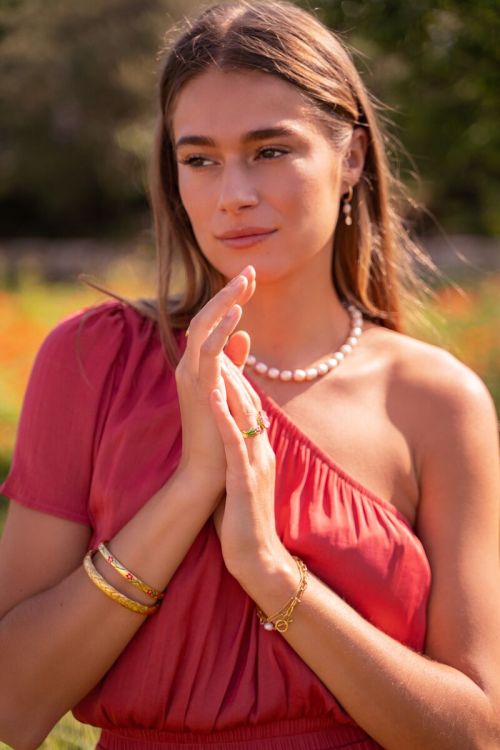 Gevlochten bangle met zigzag patroon