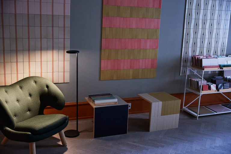 Flos Oblique vloerlamp LED glanzend grijs