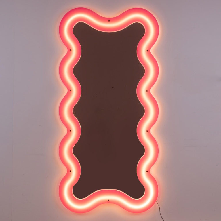 Seletti Supercurve Tall spiegel met verlichting large 185x90 roze