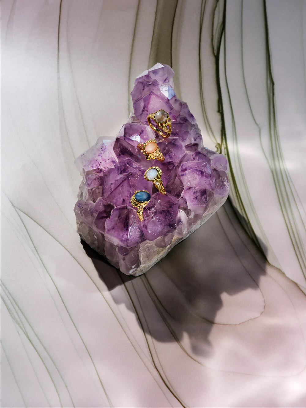 Maanesten  Gaia ring - forgyldt